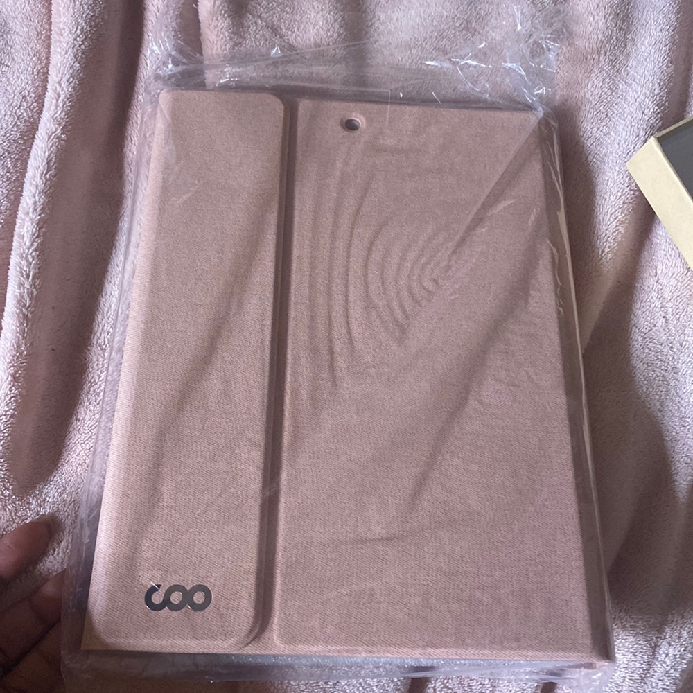 Ipad Case With Bluetooth Keyboard